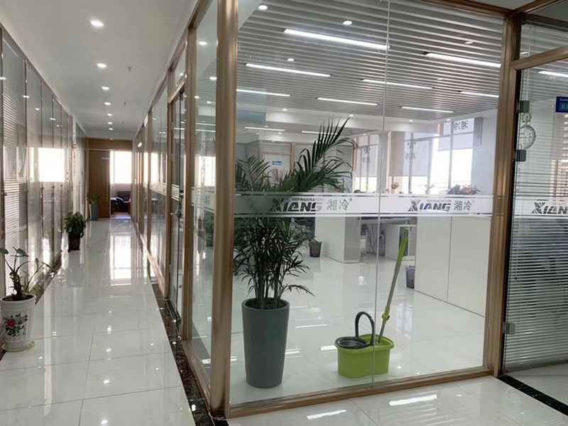 星空官方端网站登录入口-星空online(中国)办公室内部